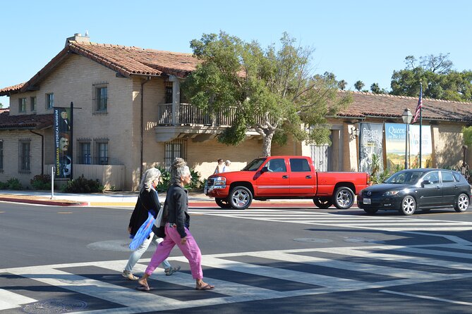 Santa Barbara Scavenger Hunt Walking Tour and Game - Access and Physical Requirements