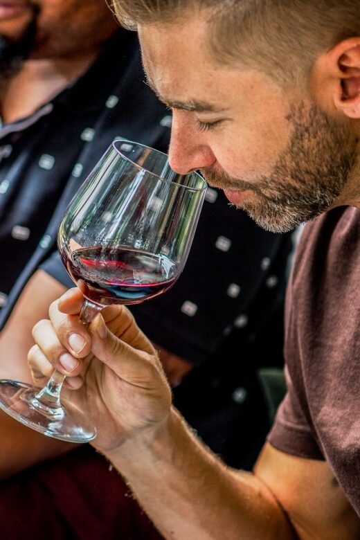 Santa Barbara: Wine, Chocolate and History Walking Tour - Santa Barbara’s Historic Downtown on Foot