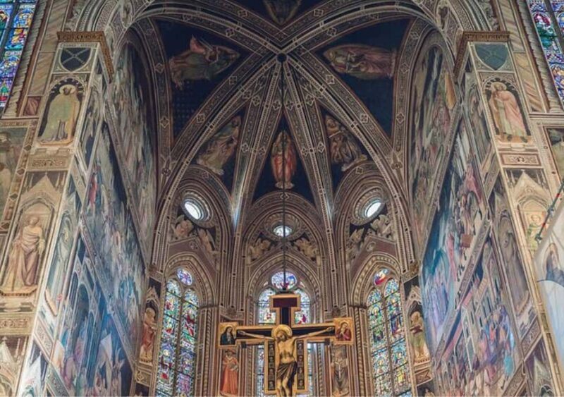 Santa Croce Church Guided Tour in Florence - Exploring the Crypt, Bell Tower, and All 16 Chapels