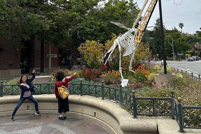 Santa Cruz Scavenger Hunt Walking Activity - Key Points