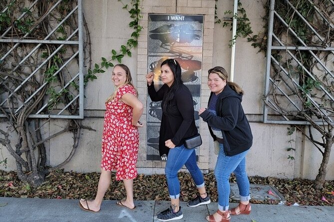 Santa Cruz Scavenger Hunt Walking Activity - How the Self-Guided Experience Works