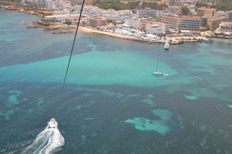 Santa Eulària des Riu: Parasailing Boat Cruise with Drinks - Practical Tips for Participants