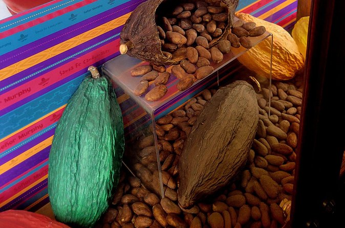 Santa Fe Chocolate Tasting and History Exploration Tour - Sampling at Three Chocolatiers Around Santa Fe Plaza