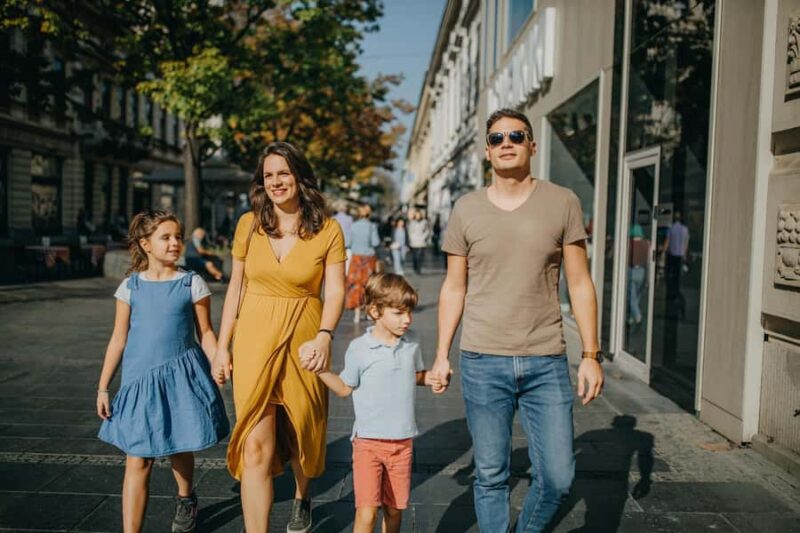 Santa Fe Family Treasures: A Historical Adventure - Key Points