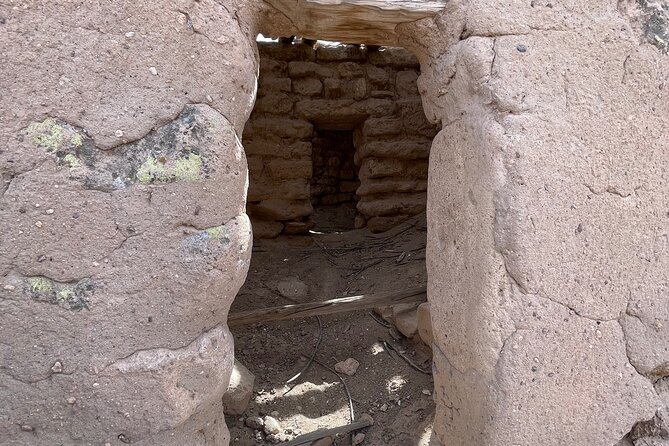 Santa Fe to Bandalier and Puye Cliff's in Luxury Day Trip - Puye Cliff Dwellings: An Authentic Cultural Experience
