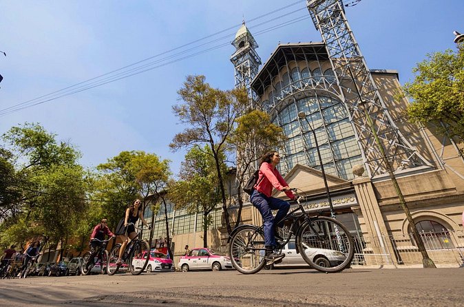 Santa Maria la Rivera, Bites and Bikes Tour - Exploring Kiosko Morisco and Its Architectural Charm