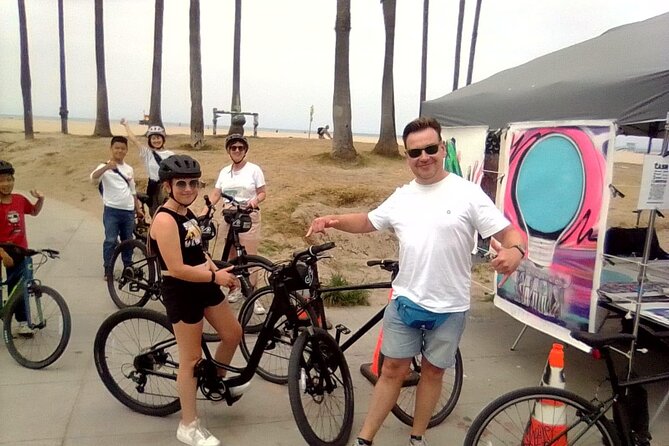 Santa Monica Bike Rentals - Visiting Muscle Beach