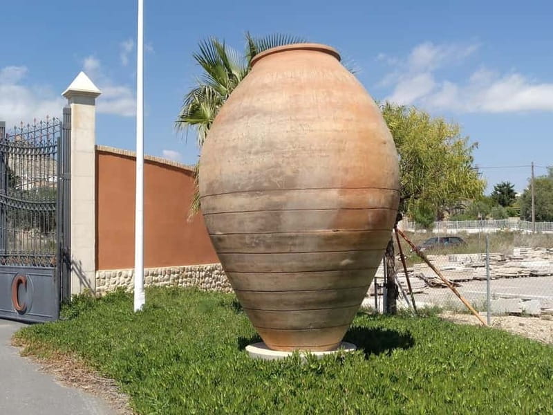 Santa Pola, Gran Alacan, Urbanova: Guided Wine Tasting Tour - Discover the Charm of a Family-Run Vineyard Near Alicante