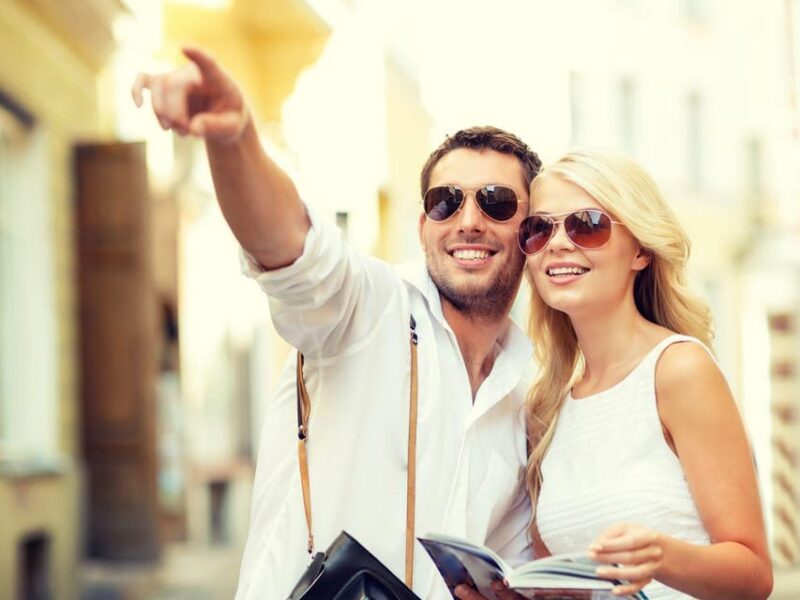 Santa Ponca: CoupleWalk, fun game and city walk for couples - The Unique Relationship Game