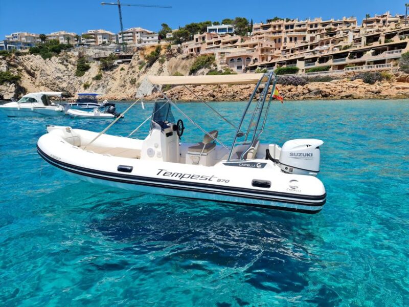 Santa Ponsa: Branqueta II Licensed Boat Rental - High-Quality Italian Boat with Modern Features in Santa Ponsa
