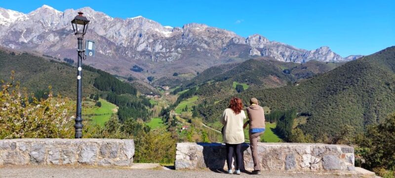Santander: Picos, Santo Toribio Monastery and Potes Day Tour - The Experience of the Guides and Overall Atmosphere