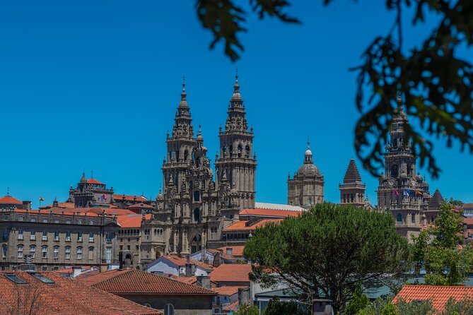 Santiago and Valença do Minho Full Day Private Tour - How the Tour Starts and Ends in Porto