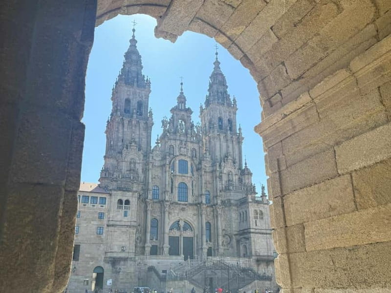 Santiago de Compostela: 4hours tour with everything included - Discover the Highlights of Santiago de Compostela in Just 4 Hours