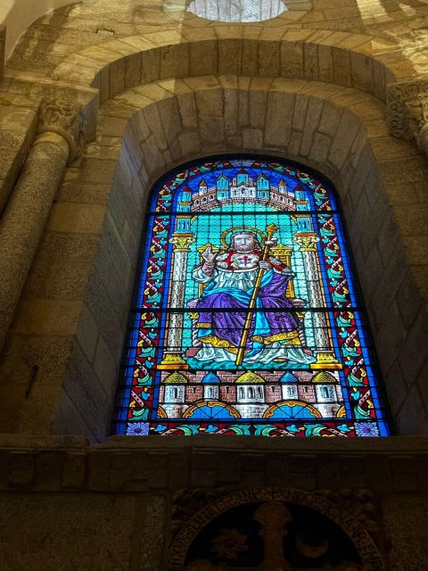 Santiago de Compostela: Cathedral, Museum, and Old Town Tour - Practicalities: Accessibility, Group Size, and Flexibility