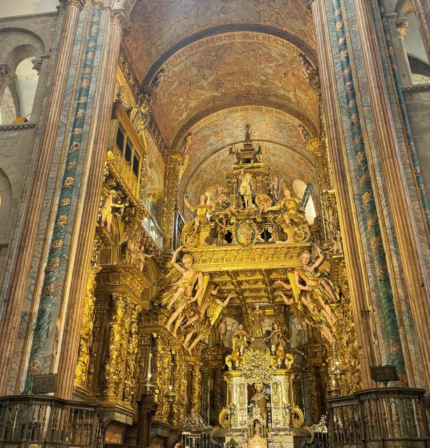 Santiago de Compostela Cathedral: Tickets and Private Tour - Inside the Cathedral: Capels, Main Altar, and the Organ