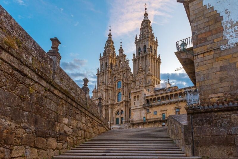Santiago de Compostela Full-Day Tour From Porto - Practicalities and Booking Tips