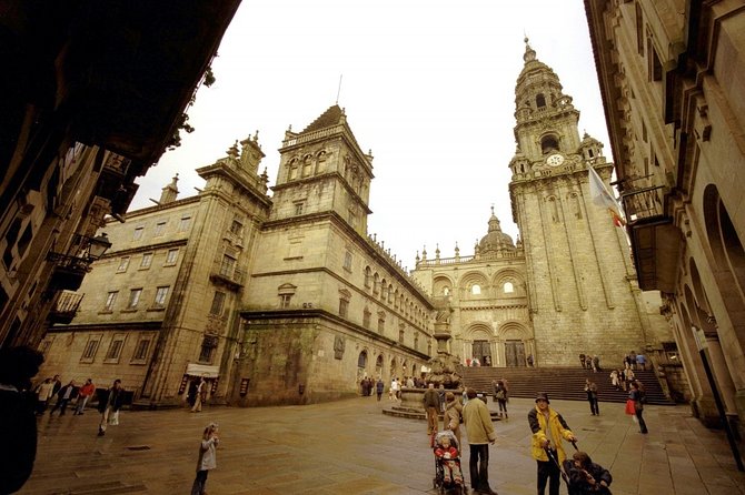 Santiago de Compostela Private Tour from A Coruna - Scenic Views and Leisure in Parque de la Alameda