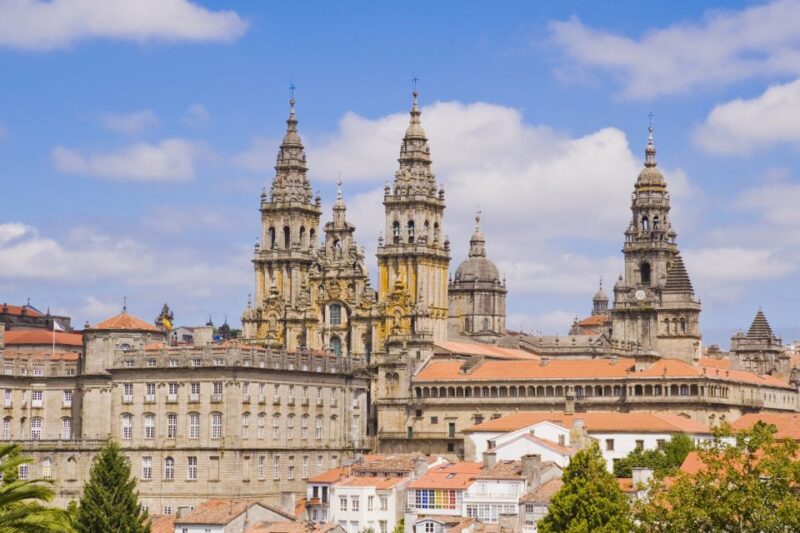 Santiago de Compostela Private Tour from Lisbon - Discovering Galicia and A Coruña Province