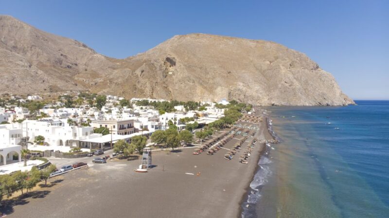 Santorini 2-Day Combo: Volcano Boat Cruise & Island Bus Tour - Who Will Appreciate This Tour