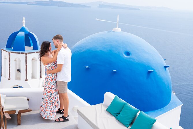 Santorini 3 hours Photo Tour with your personal Photographer - Logistics and Additional Inclusions