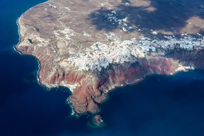 Santorini 30min Helicopter Tour - The Experience: Scenic, Private, and Comfortable