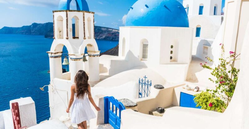 Santorini 5hour Semi-Private DAY HIGHLIGHTS Tour - Visiting Oia and Its Cliffside Charm