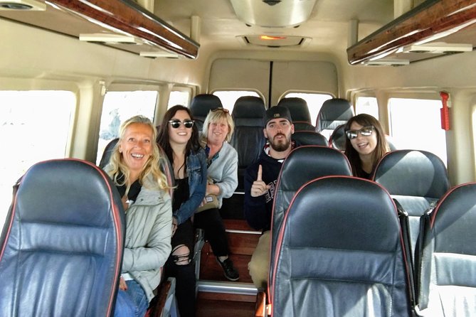 Santorini Arrival Transfer & Travel Services - Customer Service That Sets This Transfer Apart