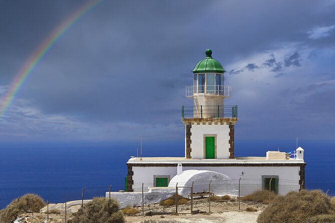 Santorini Blue Domes Private Tour - Discovering Pyrgos: The Traditional Village