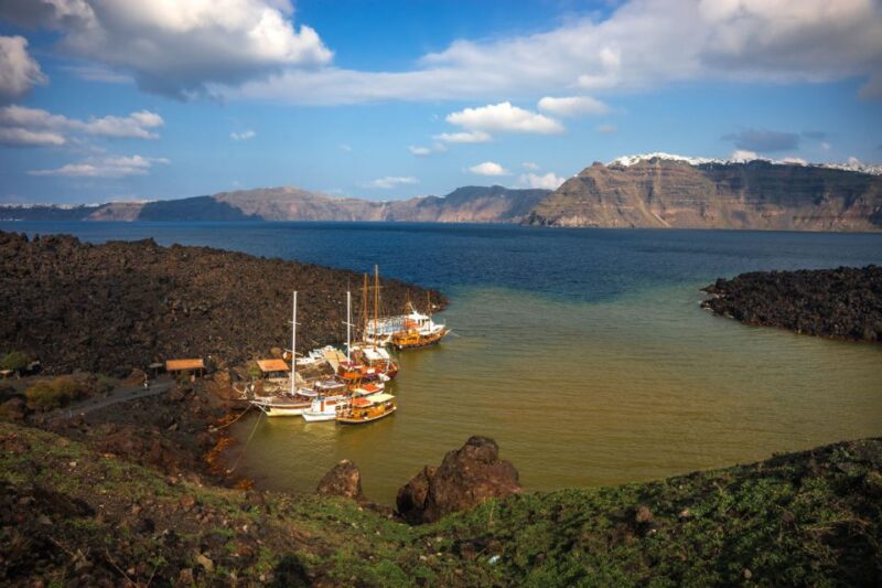 Santorini Caldera: Sunset Cruise with Dinner - The Buffet Dinner: A Casual Feast on the Water