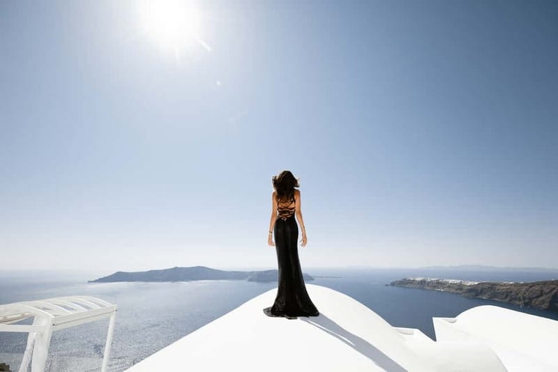 Santorini: Casual Photoshoot by Flying Dress Photo © - Who Will Enjoy This Photoshoot?