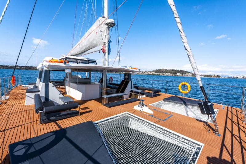 Santorini: Catamaran Caldera Cruise with Meal and Drinks - Onboard Food: Freshly Prepared BBQ and Greek Delights