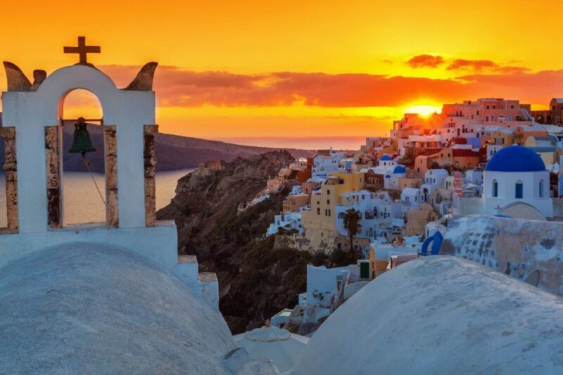 Santorini: Catamaran Cruise, Winery, & Oia Sunset Combo Tour - The Charm of Oia and the Sunset from Old Castle Ruins