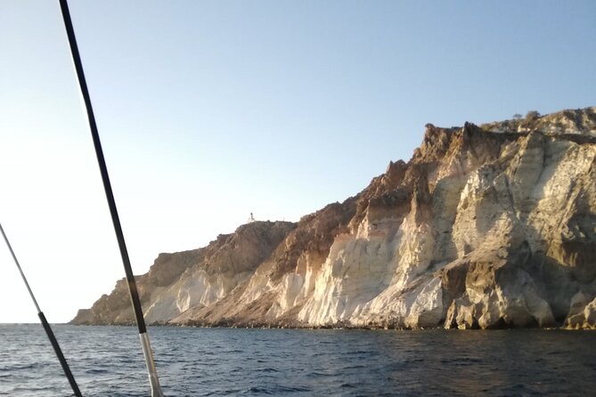 Santorini Catamaran Cruise with Fresh Meal and Open Bar - Circumnavigating the Santorini Volcano