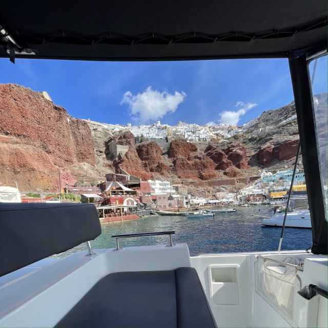 Santorini: Catamaran Cruise with Lunch, Drinks, & Oia Visit - Food, Drinks, and Onboard Amenities
