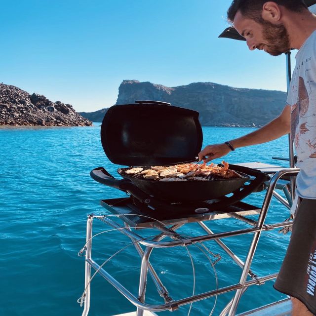 Santorini: Catamaran Cruise with Lunch, Drinks, & Oia Visit - The Route and Stops in Detail