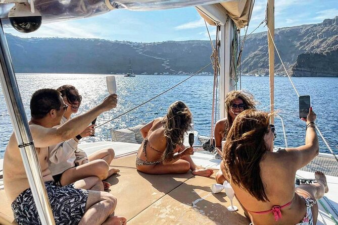 Santorini Catamaran Day Cruise: Lunch, BBQ, Open Bar, Transfers - Customer Satisfaction and Reviews