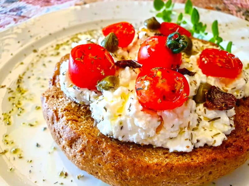 Santorini: Cooking Class with a Professional incl. Full Meal - Cooking in a Genuine Greek Home with Miss Anna