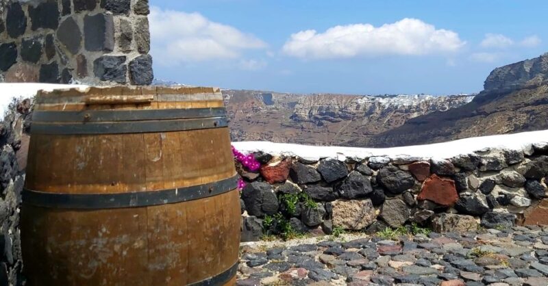 Santorini: Cork & Fork - Tasting Organic Wines from Santorini