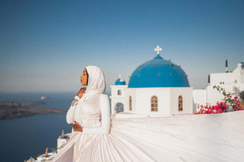Santorini: Couple Family Photoshoot with Pickup - Practical Tips for Your Photoshoot