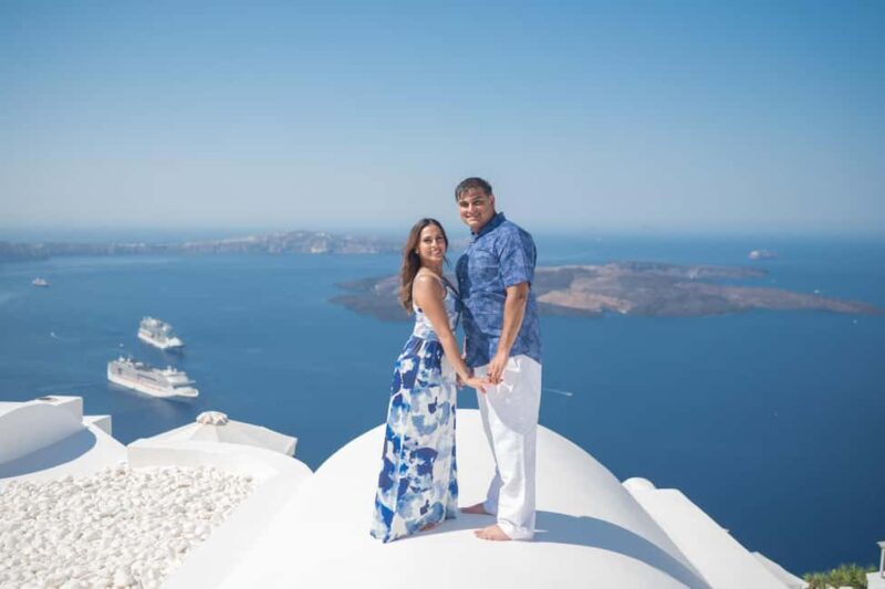 Santorini: Couple Family Photoshoot with Pickup - Who Will Enjoy This Experience Most?