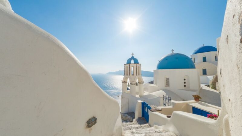Santorini : Discover with Locals - Private Shore Excursion - Key Points