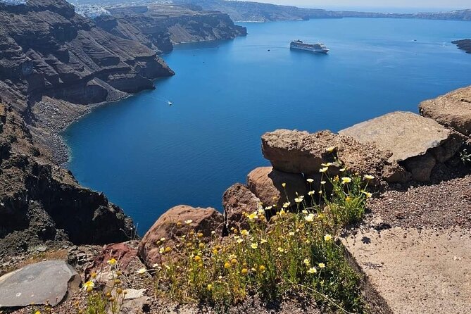 Santorini Excursion -Unforgettable Memories - Red Beach: A Photographer’s Dream