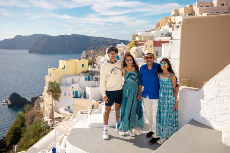 Santorini Family Photoshoot (Oia Village) - Supportive and Attentive Photography Guides