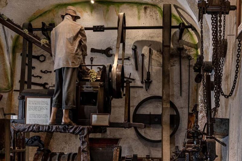 Santorini: Farm and Winery Guided Tour - Farm-to-Table Cooking with Fresh Ingredients