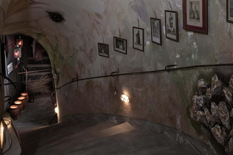 Santorini: Farm and Winery Guided Tour - Logistics: Pickup, Drop-off, and Group Size