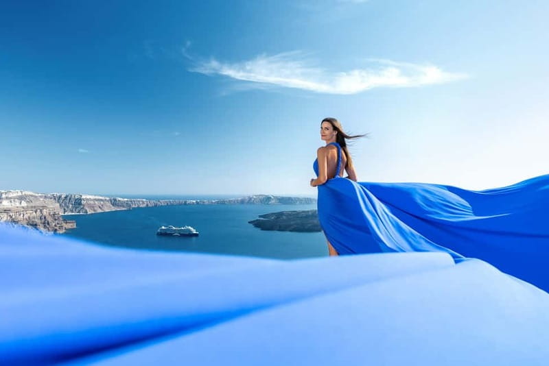 Santorini: Flying Dress Photo © Photoshoot "Express Package" - Key Points