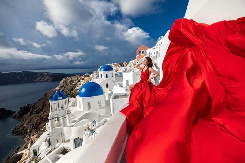 Santorini: Flying Dress Photoshoot **Dress Included** - The 3-Hour Experience: More Locations and Enhanced Photos
