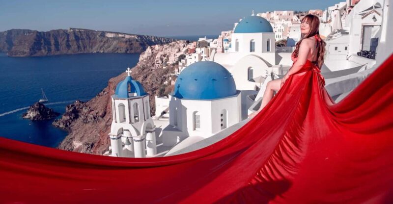 Santorini: Flying Dress Photoshoot Private Entry to Blue Dom - Customizable Sessions for Solo, Couples, or Groups