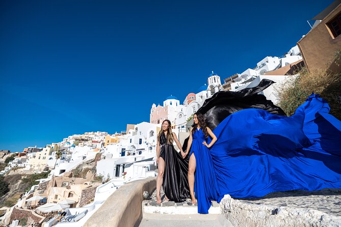 Santorini: Flying Dress Professional Photography *Dress Included* - Key Points