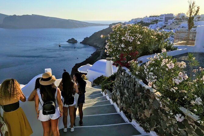 Santorini Food & Wine Tour: Eat and Taste Like a Local - Santorini Food & Wine Tour: Authentic, Enjoyable, and Well-Organized